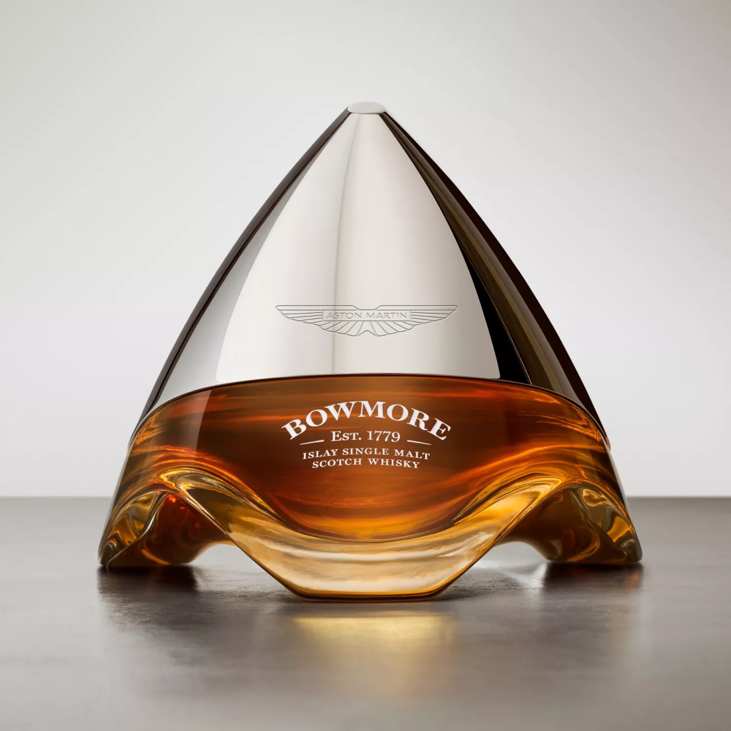Bowmore _ Aston Martin unveil Bowmore ARC-54  (3)